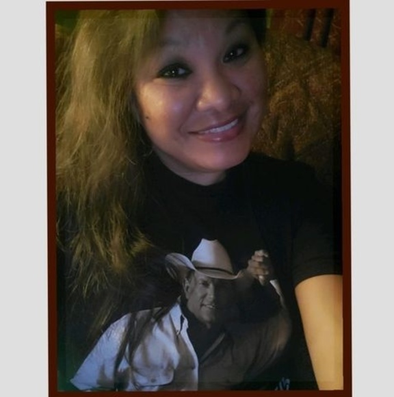 Meet your Posher, Danielle - Picture 1 of 1